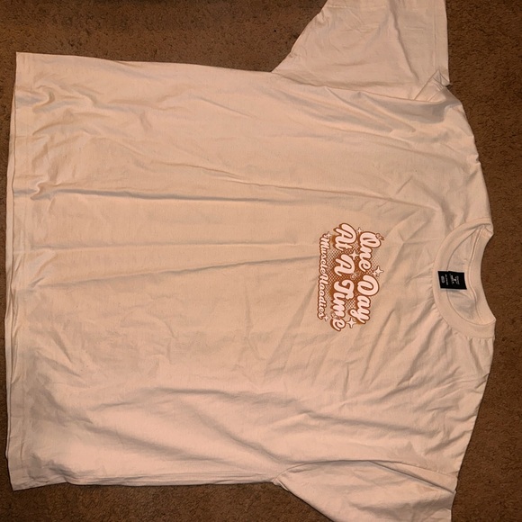 Plus size - Picture 1 of 2